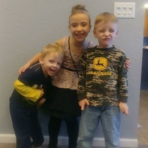 Meet your Posher, Melissa